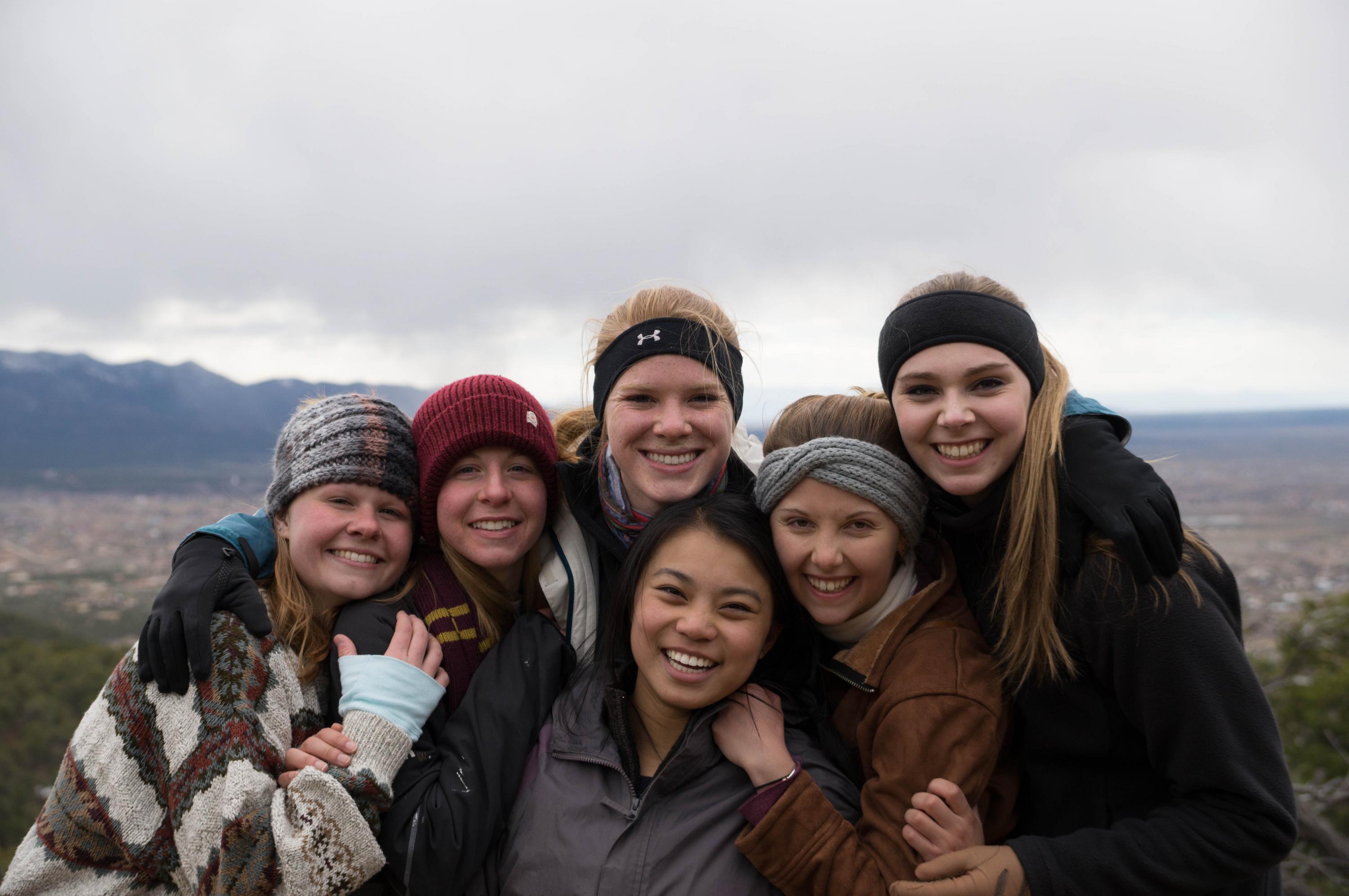 Spring Break 2016 – Students summit a hike during their free day in Taos, New Mexico, during an Alternative Service Break trip 